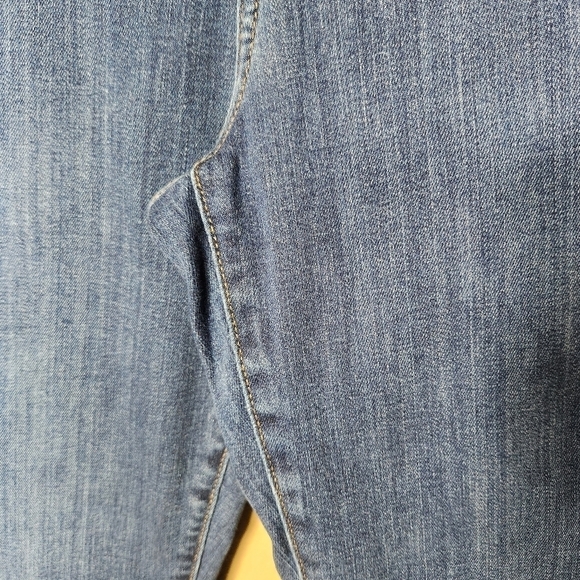 NYDJ Barbara Bootcut Lift Tuck Technology High Rise Jeans-Size 10 - Picture 3 of 11